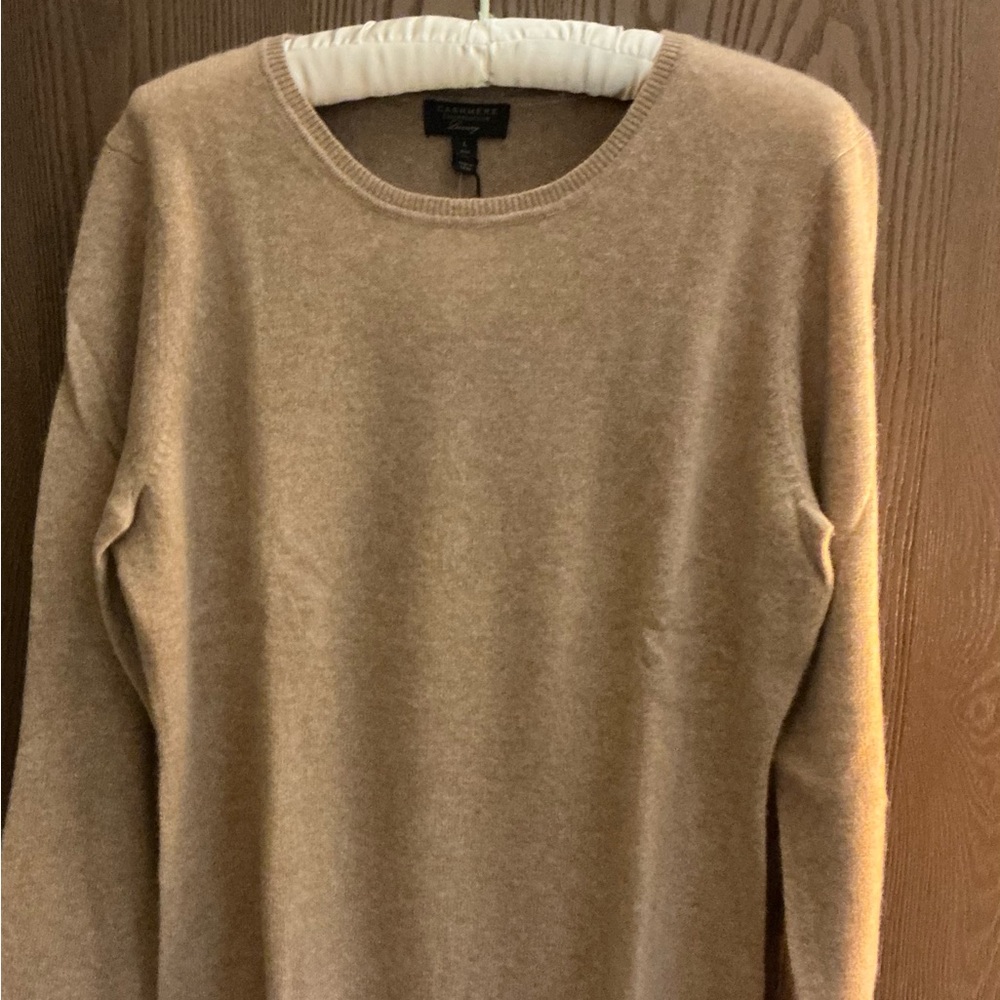 Camel  Cashmere Sweater L NWT